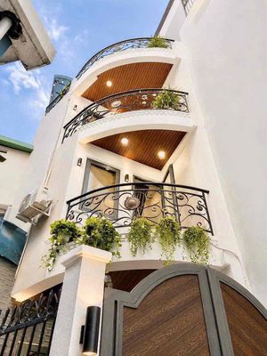 Cho thuê nhà 2 mặt tiền – phan đình phùng, phú nhuận