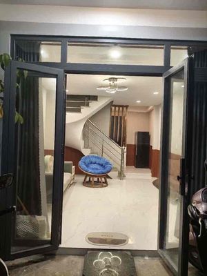 nhà 2 PHÒNG NGủ 3,5x10 điện biên phủ