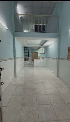 Cho thuê nhà nguyên căn ĐHT12 1 trệt 1 lửng 2pn 2wc giá 5tr