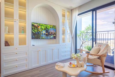 Cho thuê căn hộ 2PN FPT Plaza 3, nội thất cao cấp như hình. Ở được nga