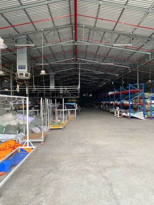 Xưởng 1300m2 pccc tự đông nghiệm thu cont 24/24 giá tốt — ảnh 1