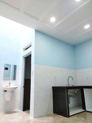 Nhà 2pn 2wc gần vạn phúc
