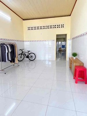 Cho thuê nhà cấp 4 phường( hoá an). dt: 100m2. giá: 5triệu/ tháng