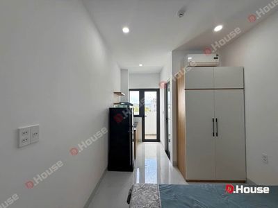 Căn hộ full nội thất khu đô thị FPT