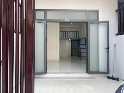 Kiot mới xây QL13, Thủ Đức, 4tr/tháng