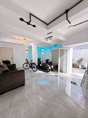 Cần ra gấp - chủ giảm hẳn 2 tỷ ngay nguyễn công hoan — ảnh 1