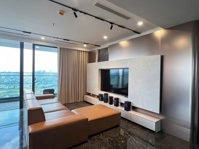Cho thuê căn hộ Sunshine Golden River Ciputra, 123m2, 2PN, 25tr/tháng