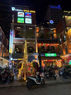 Cho thuê lô đất trần bạch đằng, sát biển mỹ khê