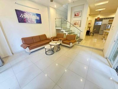 Nhà đẹp sát cầu sông hàn,3pn,3wc