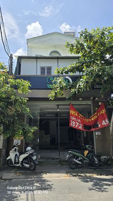 Cho thuê nhà 1trệt 2lầu 5pn 5wc 1bếp DT 6X18 Mặt tiền