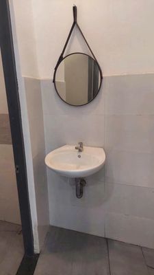 Nhà 1 lầu ,2p ngủ, 2wc hẻm 270 Phan Đình Phùng giá 14tr/tháng