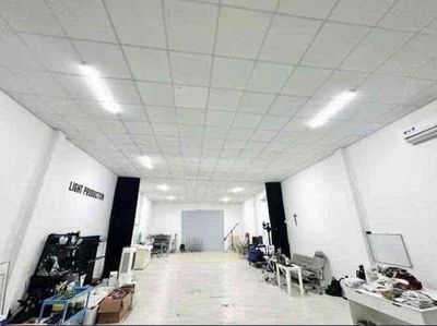 Nhà Cấp 4, 8x30m,240m, Hẻm Xe Tải 8m, Vườn Lài, Phú Thọ Hoà, Tân Phú