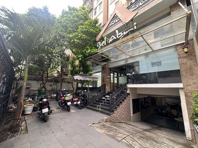 Cho thuê mặt bằng 42 đặng dung, q1 – sân vườn, hầm xe – 250m²