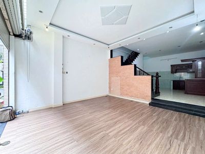 Cho thuê nhà 18/4 nguyễn hiến lê, tân bình – 4pn – giá 18 triệu