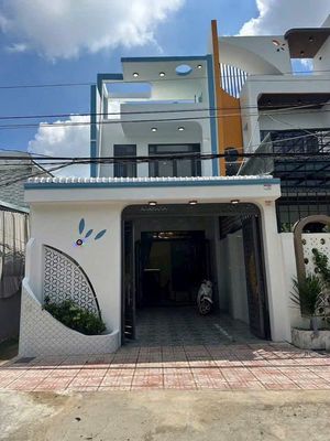 Việt kiều Mỹ, Định cư bán gấp nhà lầu ngay KDl Bửu Long - 1 tỷ 550