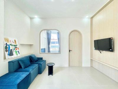 Cho thuê căn hộ full nội thất đường phú hữu, quận 5