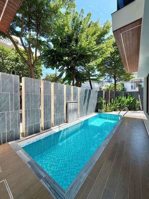 Biệt thự 2 mặt tiền - hồ bơi - đường bàu năng - kề biển