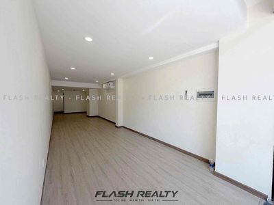 Mặt bằng mặt tiền Lý Chính Thắng Quận 3 Mới 100% Lối đi riêng biệt