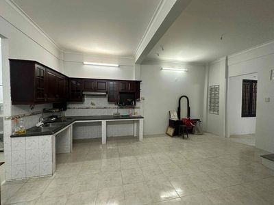 Trệt lầu 3pn - dt 5 15m, gần chợ xóm mới