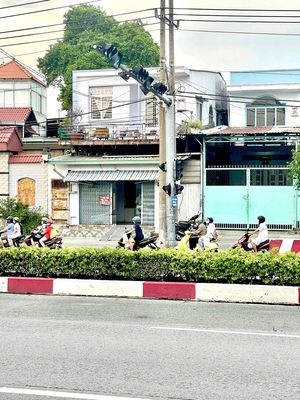 Mua đất tặng nhà
