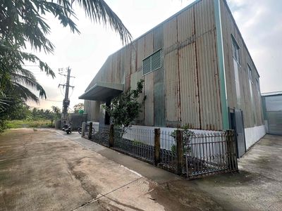 Cho thuê kho xưởng bên lức long an mới xây dựng 100% giá tốt