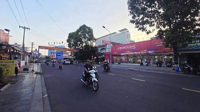 Bán đất mặt tiền Trần Quốc Toản, Dĩ An, 231m2, 12 tỷ