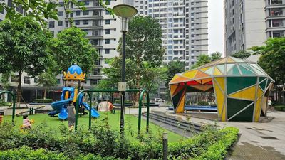 Bán căn hộ Goldmark City R1 3PN 130m2 Lô Góc 8.3 tỷ