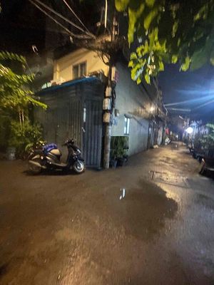 Nhà Đường Số 2, 4x12, lầu đúc, 3 phòng ngủ, máy lạnh, hẻm thông xe hơi
