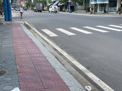 Cho thuê MBKD 10 x 30, Tân Đông Hiệp, giá 30tr