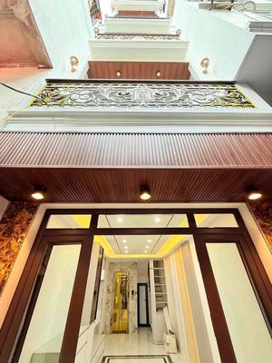 Bán nhà 33m2, 7 tầng, full nội thất, ngõ ô tô, Bách Khoa - Hà Nội