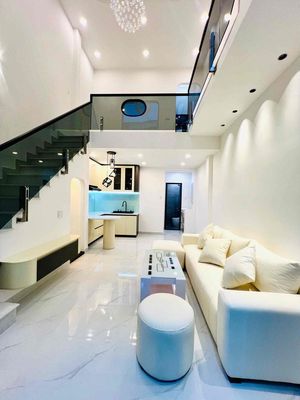 Nhà shr mới full nội thất 4x10m, 2 pn , phường tth, quận 12