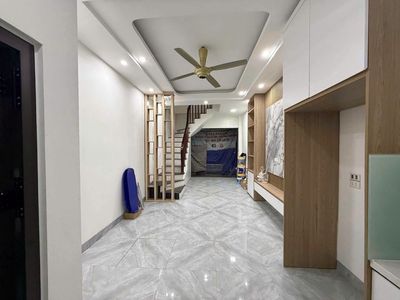 Cho thuê nhà 35m² 5 tầng Ngõ 2 Quang Trung, Hà Đông