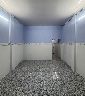 2 Tầng Tân Phú, 33.3m2, Hẻm xe hơi, 2PN 2WC Ban Công, 3.7x9, Hoàn Công