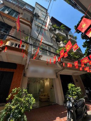 Nhà đẹp thang máy ô tô Nguyễn Đình Chiểu, Hai Bà Trưng