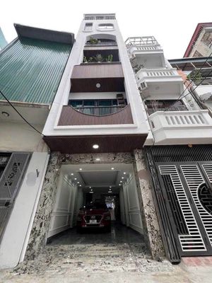 Cho thuê nhà 48m x 6 tầng có thang máy, gara ô tô Nguyễn Văn Huyên