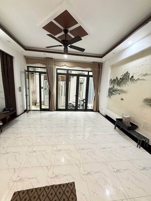 Cho thuê nhà 6 tầng full đồ 258 Tân Mai, Hoàng Mai
