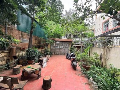 Cho thuê biệt thự sân vườn Ngõ 193 Phú Diễn, Từ Liêm, HN