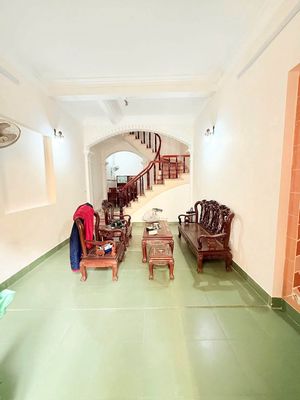 Cho thuê nhà nguyên căn Định Công Thượng, Hoàng Mai, 50m2 x 4 tầng
