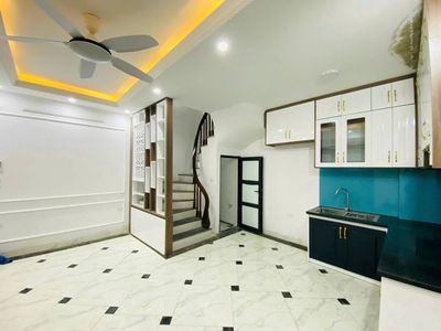 Cho thuê nhà nguyên căn 38m x 6 tầng, ngõ 21 Lê Văn Lương, Thanh Xuân
