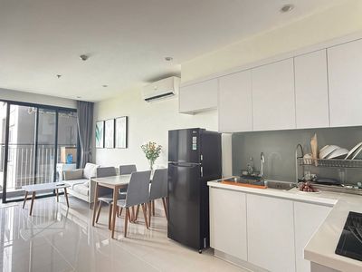 Cho thuê căn hộ 1N+1 full đồ view VinUni