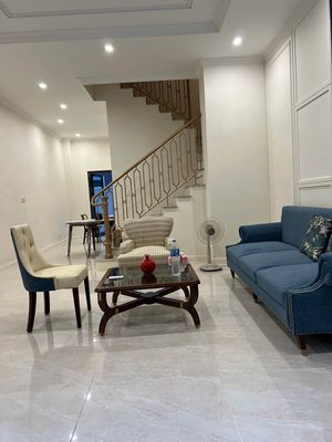 Cho thuê nhà 3 tầng Vịnh Thiên Đường HT, 4PN full nội thất