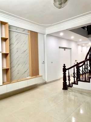 Cho thuê nhà liền kề Văn Phú, 90m2, 4 tầng, ô tô tránh