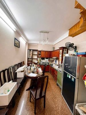 Nhà Ngõ 99/141 Định Công Hạ, Hoàng Mai, 5 ngủ full đồ 11tr