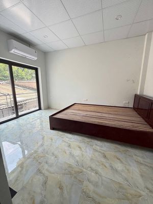 Cho thuê nhà nguyên căn 467 Lĩnh Nam, 27m2, 2 tầng, 2 vs