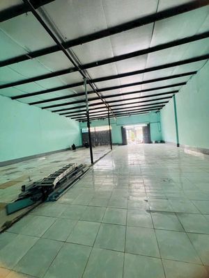 Cho thuê kho xưởng 12x20m, tải 8tấn, điện 3pha, giá 22tr — ảnh 1