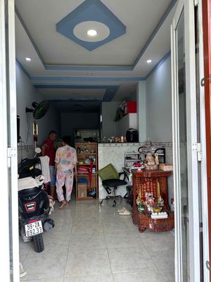 Bán nhà cũ giá rẻ ngay UBNN xã nhà bè — ảnh 1