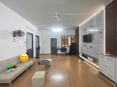 Chính chủ bán Căn hộ lầu 3 Chung cư sơn kỳ: 72m2, 2pn. Giá 2.95 tỷ