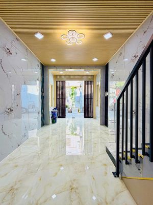 Cho thuê nhà nguyên căn 2PN 2WC sẵn máy lạnh máy giặc 12tr/tháng — ảnh 1