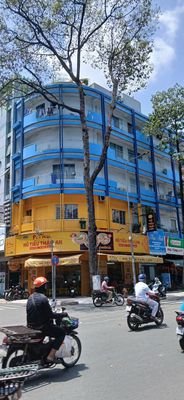 Cho thuê nhà Góc 2 mặt tiền Q5 ( Giá thương lượng)