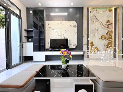 4x21m 2 tầng 4pn cách mặt tiền 20m hẻm 3m kế Phú Mỹ quận 7 5.6 tỷ — ảnh 1